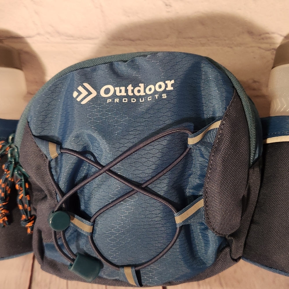 NWOT Outdoor Products waistbag/crossbody Hiking walking the Dogs
